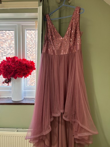 Ever pretty pink - pretty, sequined