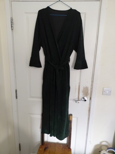 Black and green full length - full,